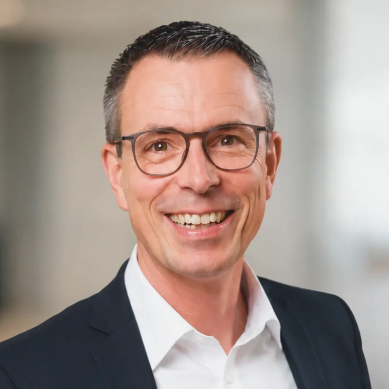 Manuel Pester, Geschäftsführer mit Schwerpunkt Baufinanzierung bei Losch & Kollegen